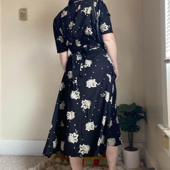 SOLD - Picture 7 of 8